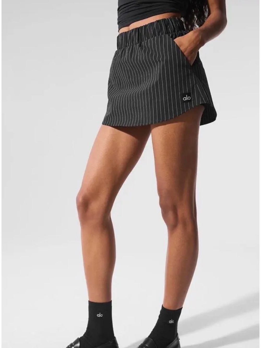 ALO Yoga RARE Pinstripe Daylight Mini Skirt Skort Black Titanium Medium
